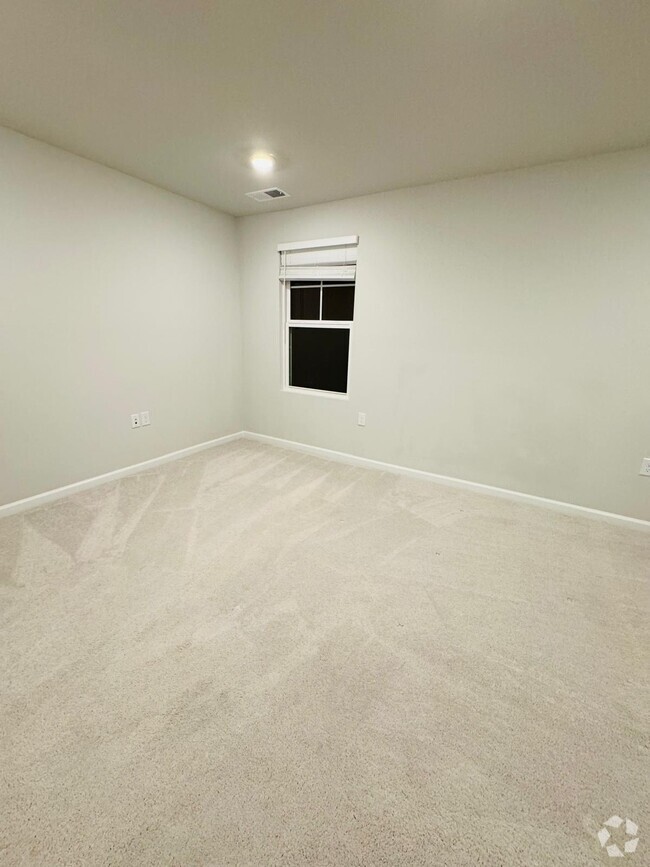 Building Photo - 1815 Joscara Bend