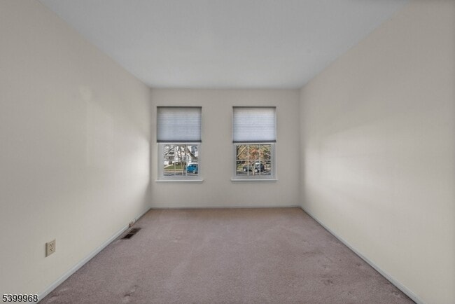 Building Photo - 1 Almond Dr