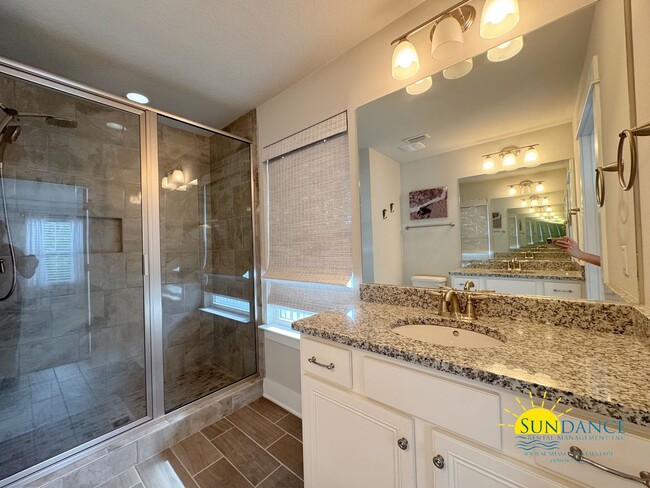 Building Photo - Magnificent 3 Bedroom Home in Santa Rosa B...