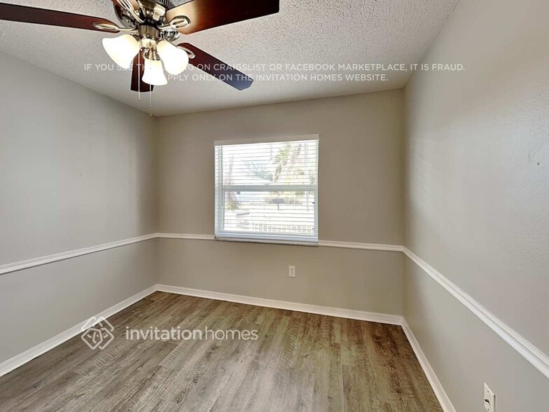 Building Photo - 5863 Covington Way