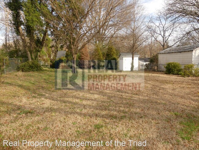 Building Photo - 3 br, 2 bath House - 1912 Walker Avenue