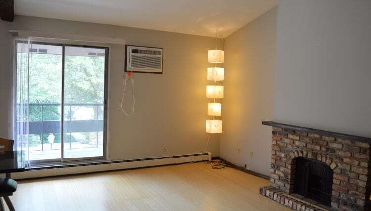 Building Photo - 6245 Charing Cross Ln
