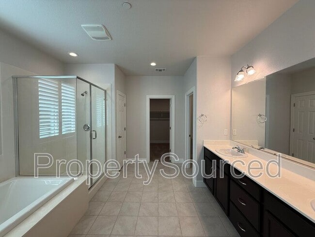 Building Photo - 1978 Memorial Ln