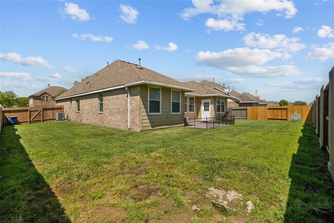 Building Photo - 803 Arlington Pointe Dr