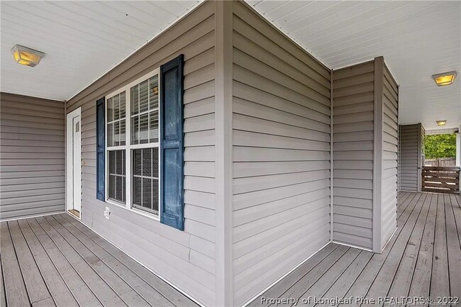 Building Photo - 366 Colonial Hills Dr