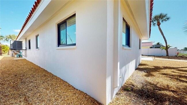 Building Photo - 6380 3rd Palm Point