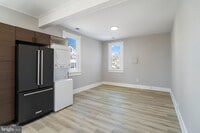 Building Photo - 81 Liberty St