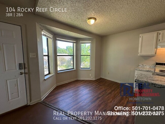 Building Photo - 104 Rockyreef Cir