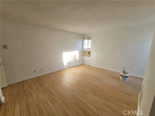 Building Photo - 10521 National Blvd