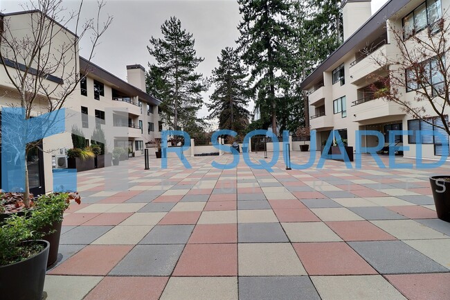 Building Photo - 401 100th Ave NE