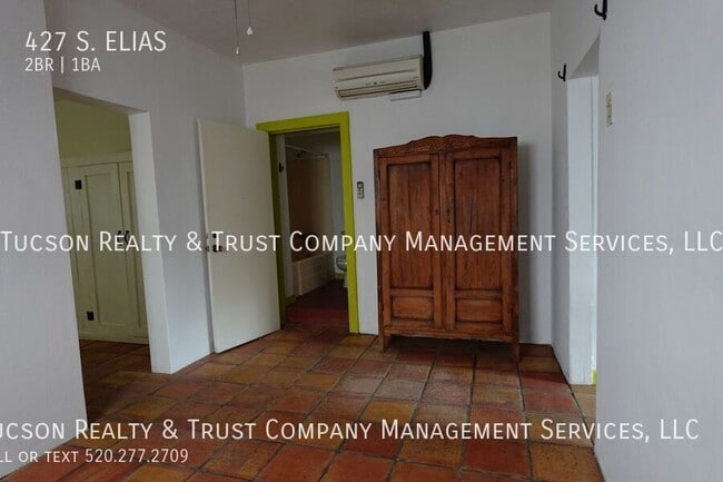 Building Photo - 427 S. ELIAS-