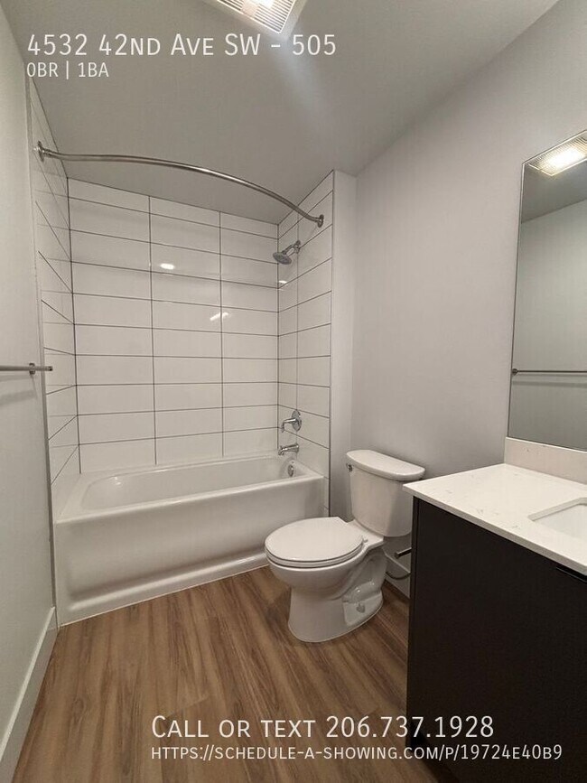 Building Photo - 4532 42nd Ave SW