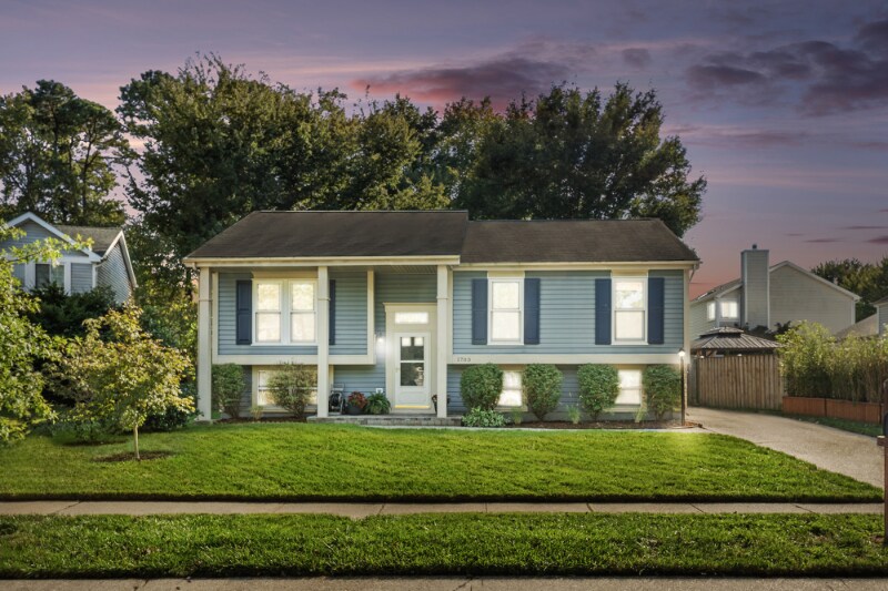 Building Photo - 1703 Long Tree Ct