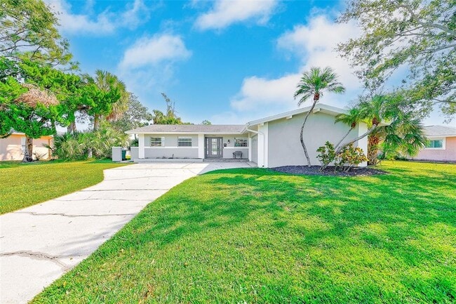 Primary Photo - 7195 Augusta Blvd