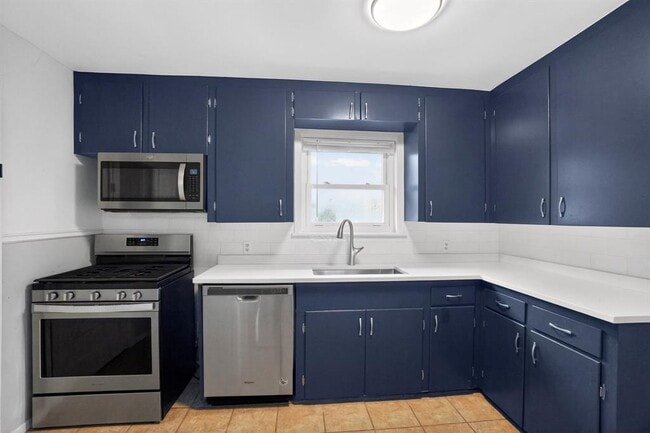 Building Photo - 105 Shannon Ln