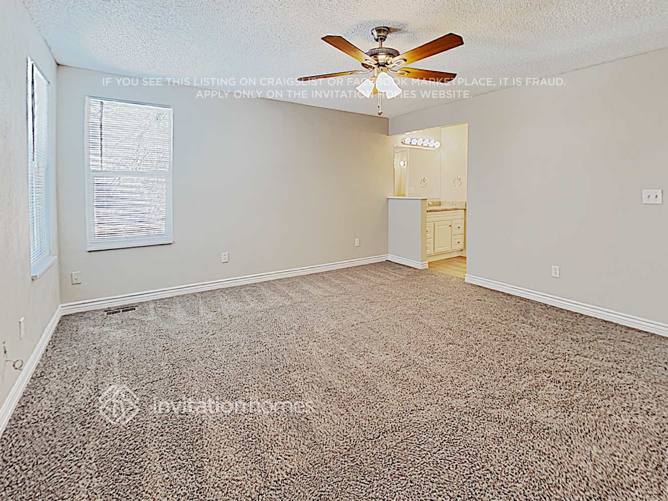 Building Photo - 4431 E 115th Pl