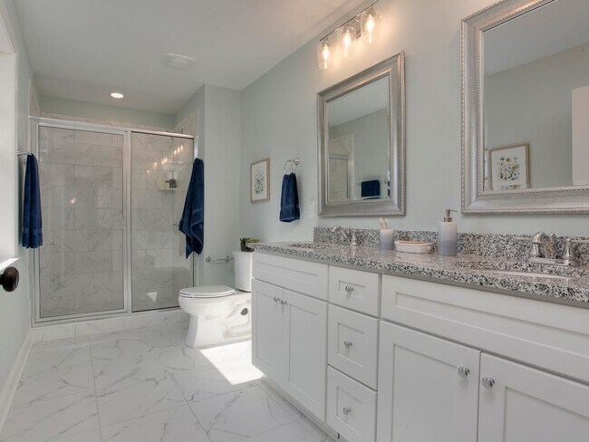 Building Photo - Available Now! Gorgeous 3 bedroom home close to downtown Durham!