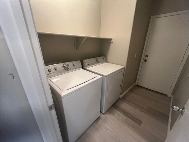 Building Photo - 86 N 238th Ln