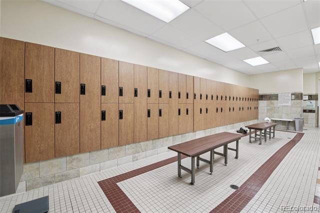 Building Photo - 14300 E Marina Dr