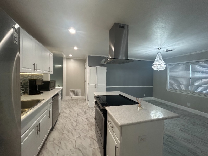 Building Photo - 2107 Tecumseh Trce