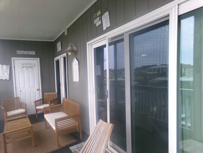 Building Photo - 4522 N Plantation Harbour Dr