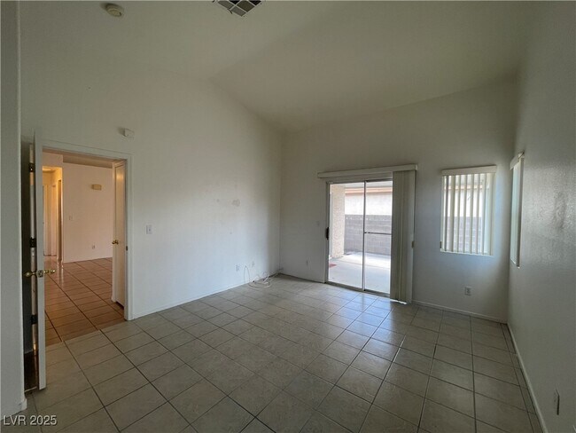 Building Photo - 1012 Rainbow Cliff Ct