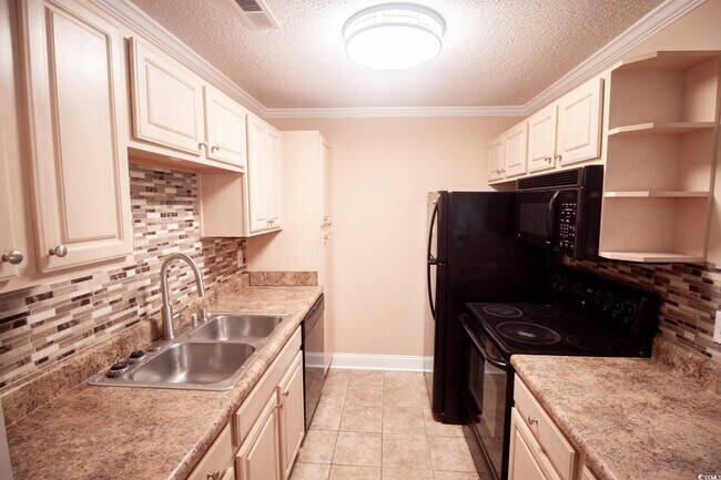 Building Photo - 3774 Hitchcock Way