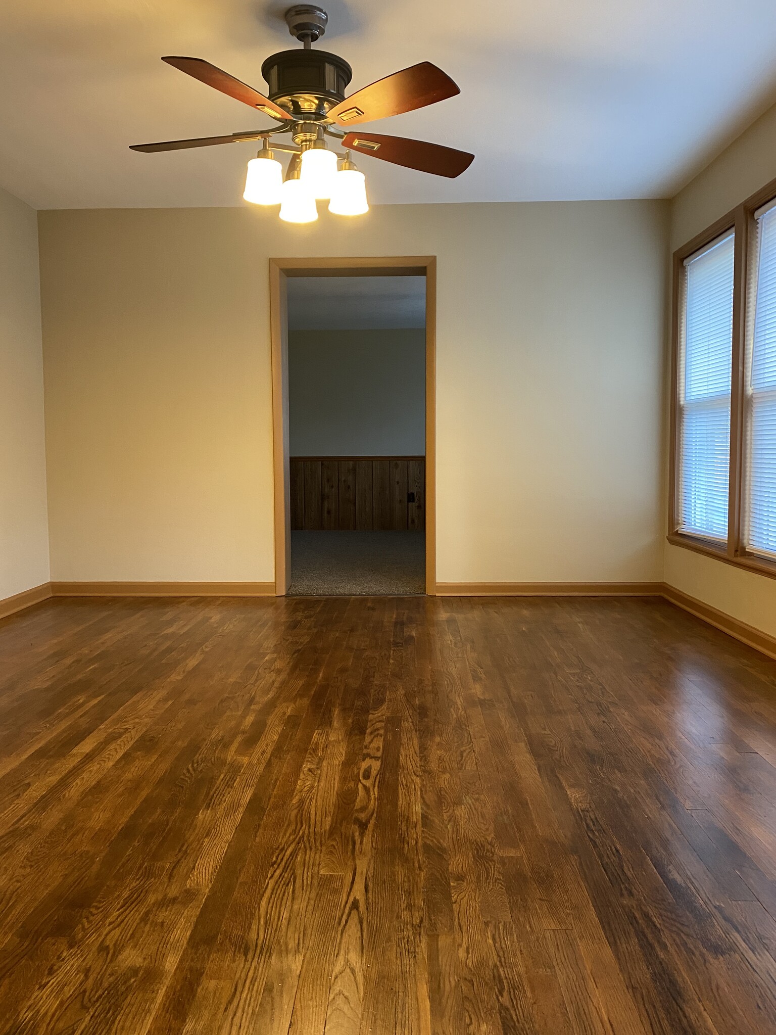 Dining room - 150 Gilmore Dr