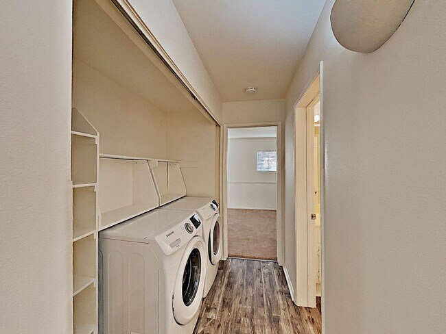 Building Photo - Beautiful 2BR/2BA Condo in Scripps Highlands with Private Patio & Garage