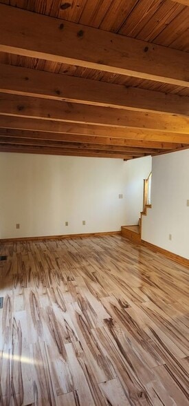 Building Photo - 22089 Parks Mill Rd