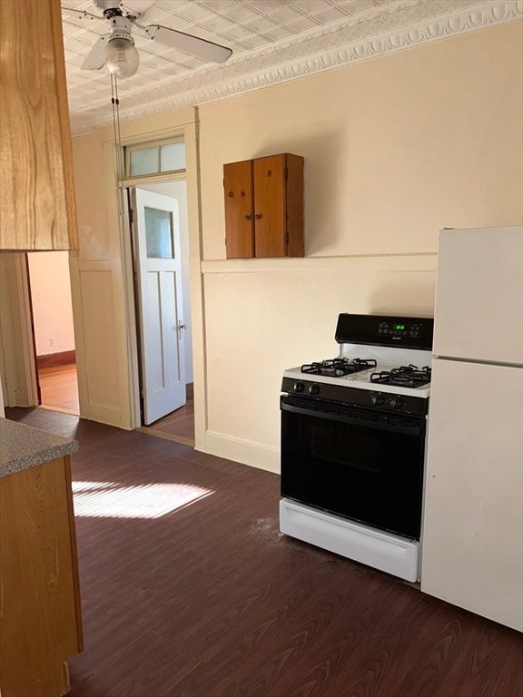 Building Photo - 6 Laurel St