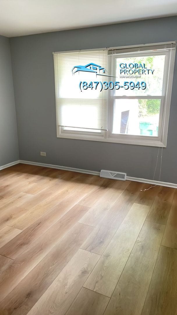 Building Photo - 3 Bedroom Home for Rent