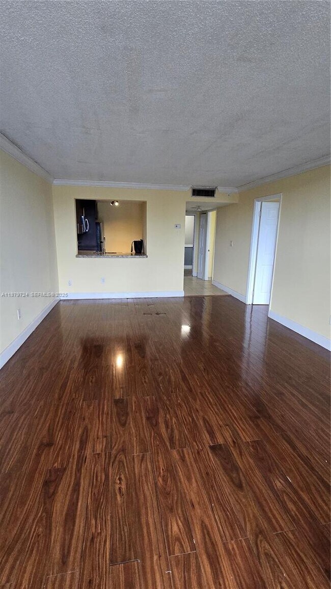 Building Photo - 496 NW 165th St