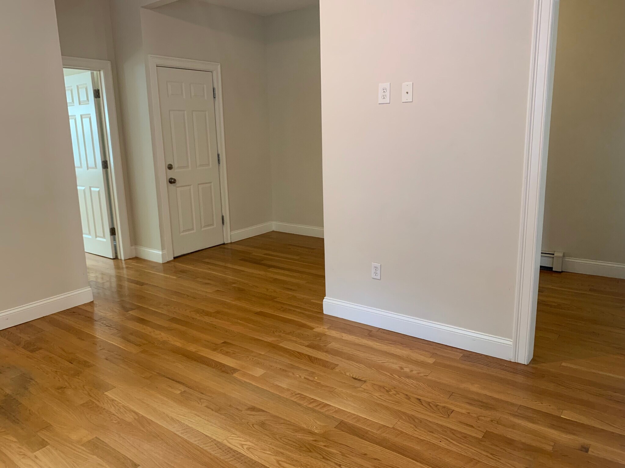 Building Photo - 45 Union St