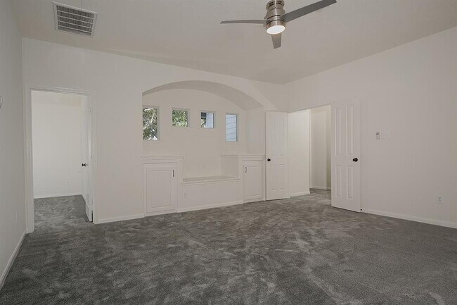 Building Photo - 22 Middle Gate Pl