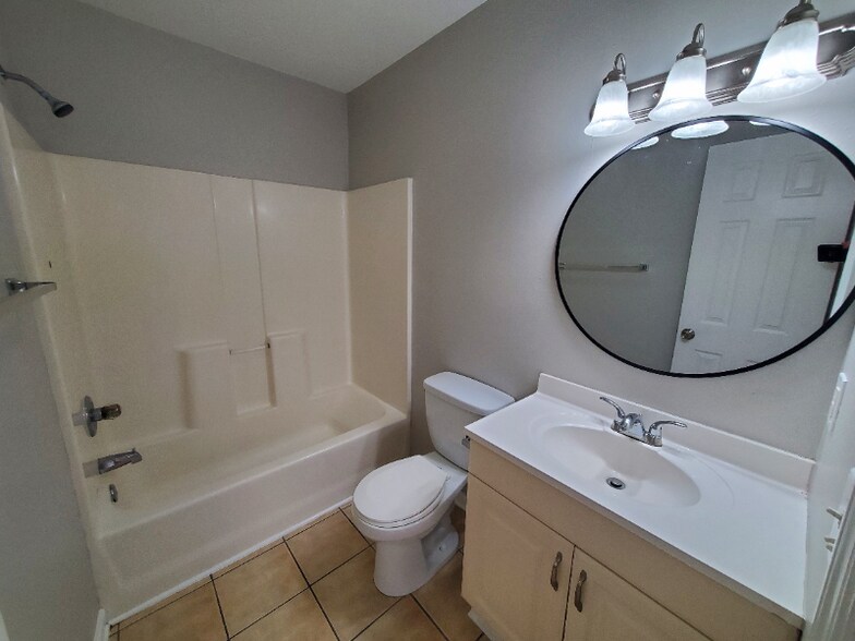 Building Photo - 4093 Mica Ave