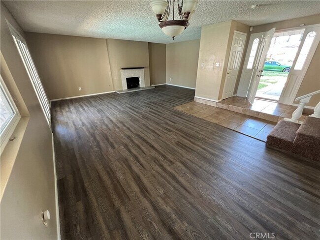 Building Photo - 1313 Morrison Dr