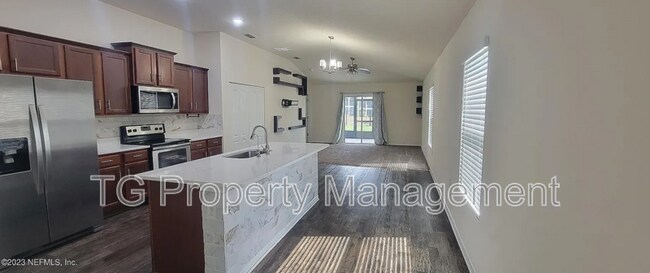Primary Photo - 8238 Meadow Walk Ln