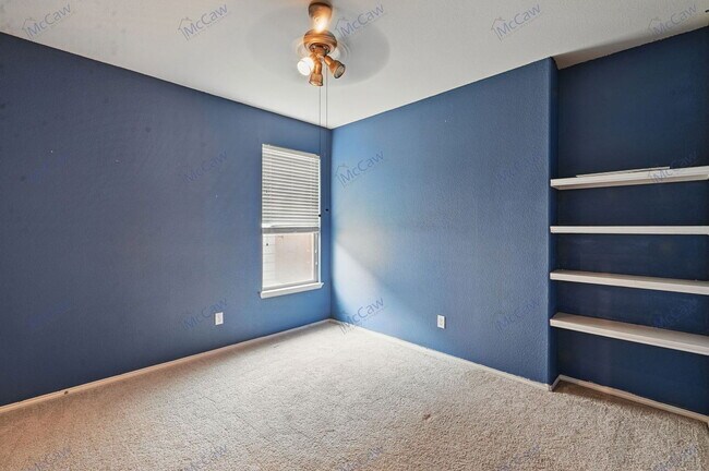 Building Photo - 12409 Lonesome Pine Pl