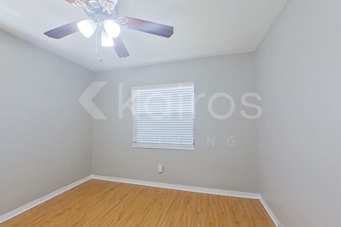 Building Photo - 5140 17th Ave N