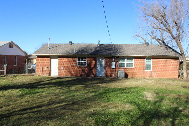Building Photo - 5908 NW 61st St