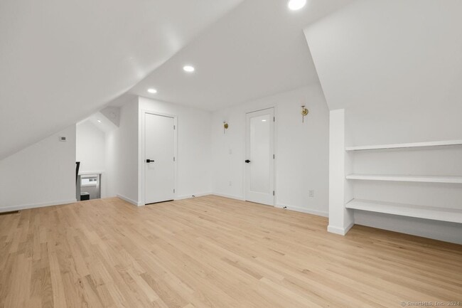 Building Photo - 141 Ridgewood Dr