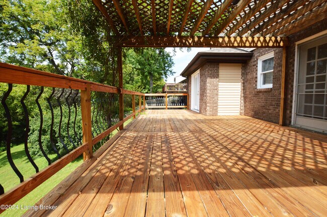 Building Photo - 4612 Deepwood Ct