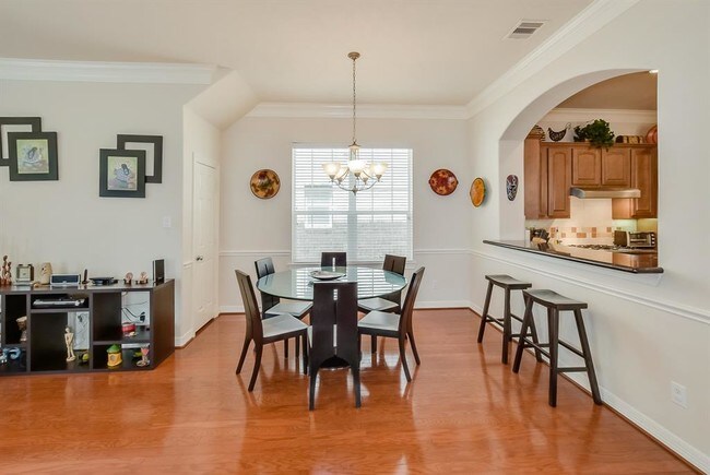 Building Photo - 1130 Sopris Dr