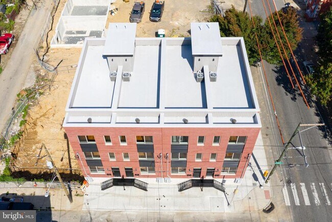 Building Photo - 505 W Norris St
