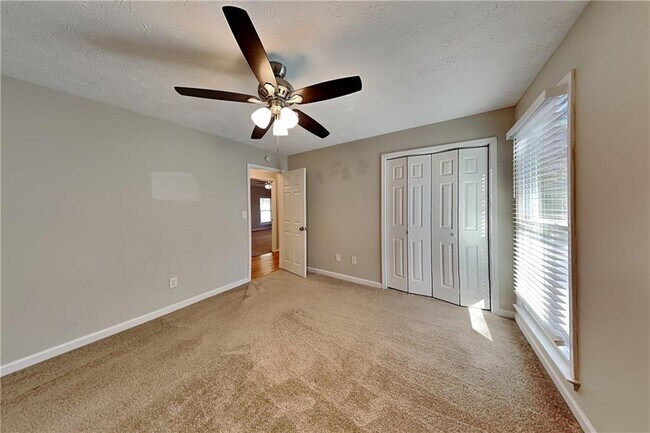 Building Photo - 3021 Wendy Ln