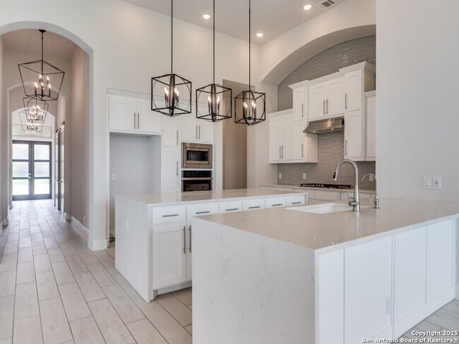 Building Photo - 122 Wildrose Hill Dr