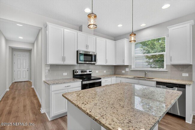 Building Photo - 2274 Lincoln Sendero Trail