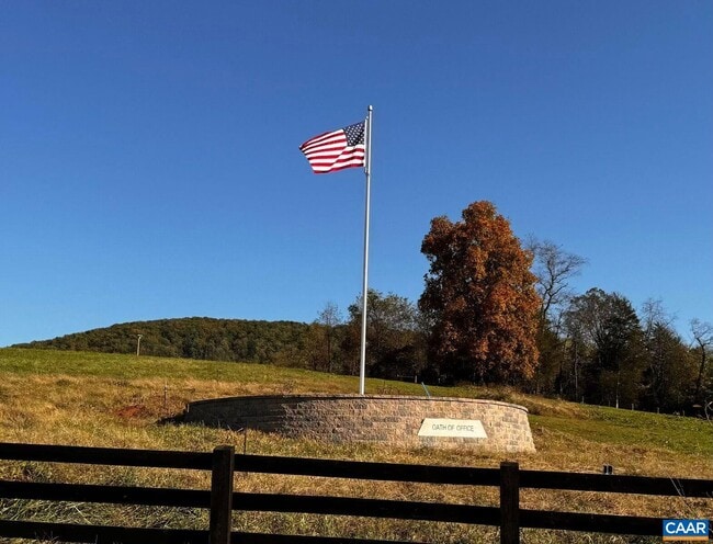 Building Photo - 3834 Thomas Dairy Ln