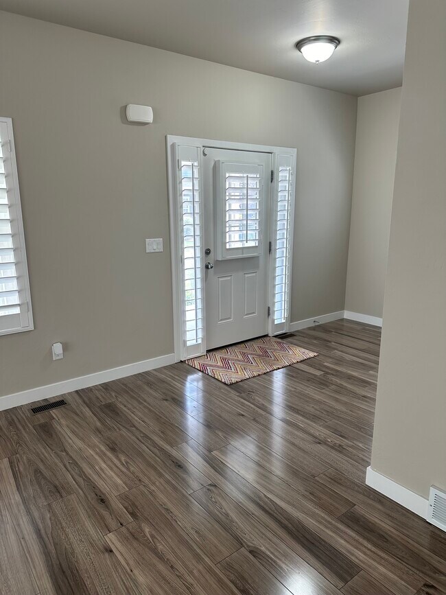 Building Photo - 13872 S Wheadon Ct